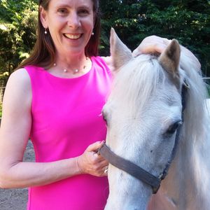 Dr. Clare Tompkins